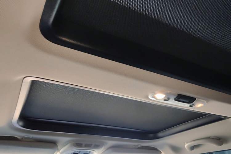 Used MINI 2021 1.5T COOPER Classic Edition Five-Door Version Headliner