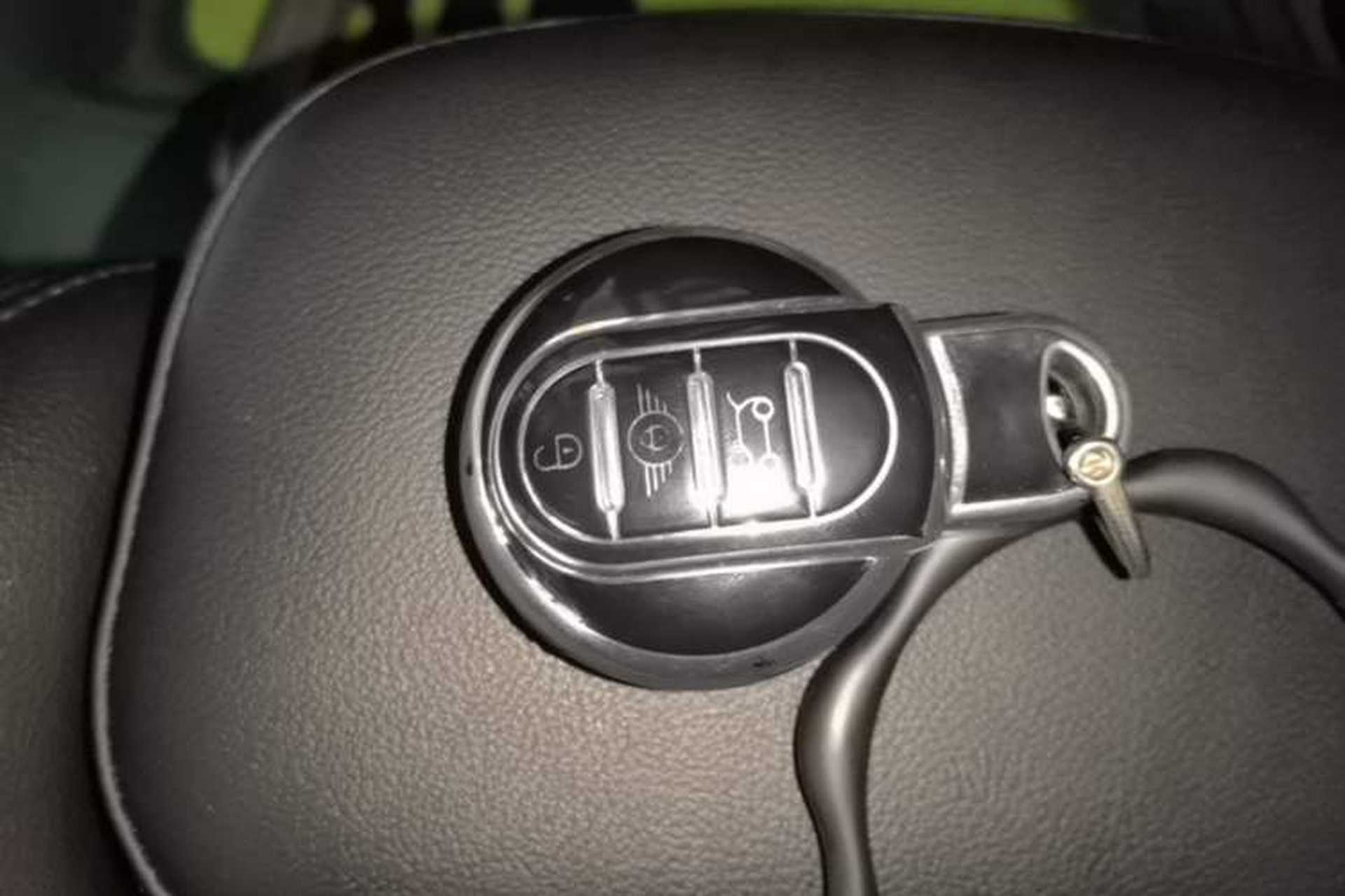 Used MINI 2021 1.5T COOPER Classic Edition Interior 1
