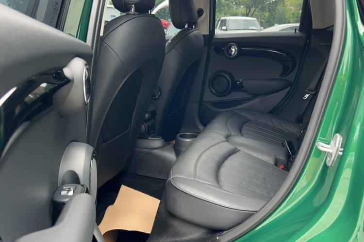 Used MINI 2021 2.0T COOPER S Artist Five-Door Edition Interior 3