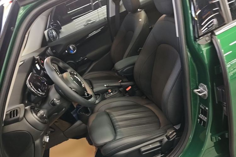 Used MINI 2021 2.0T COOPER S Artist Five-Door Edition Left Front Seat