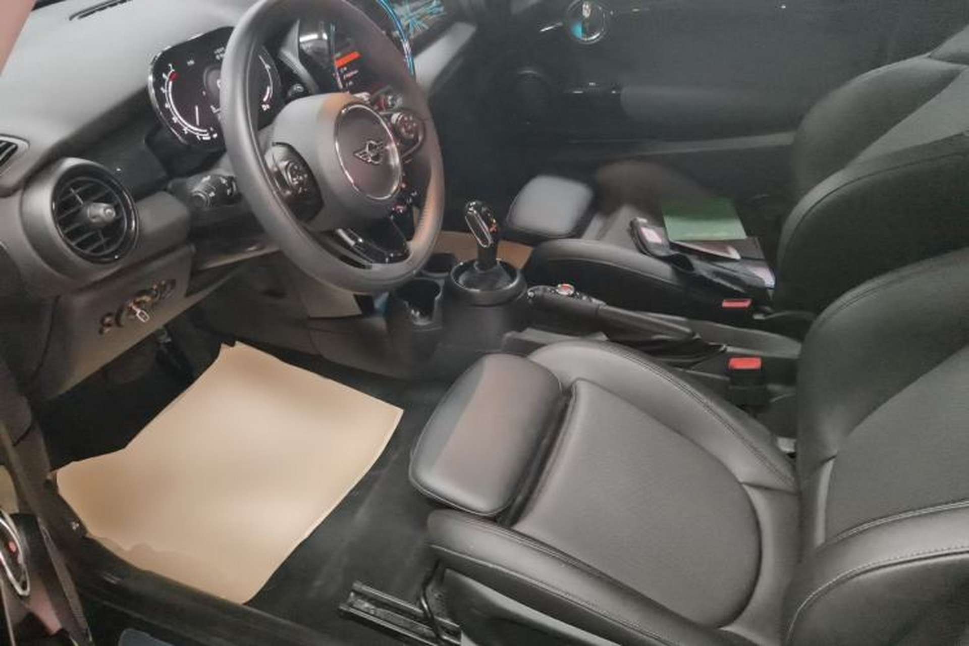Used MINI 2021 1.5T COOPER Classic Edition Left Front Seat