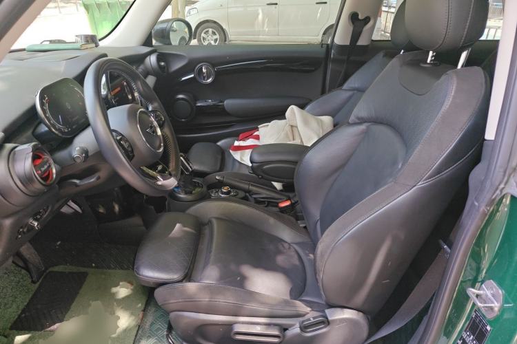 Used MINI 2021 1.5T COOPER Artist Left Front Seat