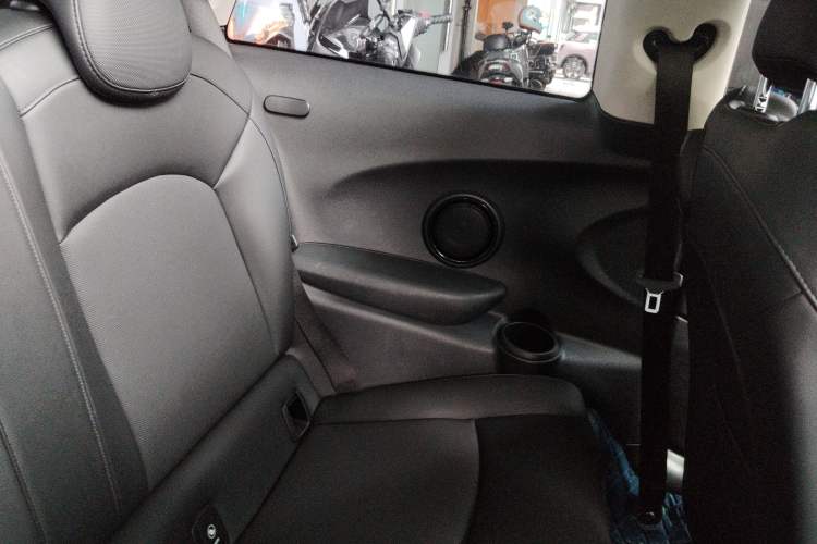 Used MINI 2021 1.5T COOPER Classic Edition Left Rear Door Interior