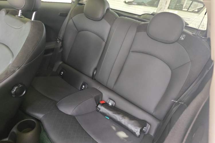 Used MINI 2021 1.5T COOPER Artist Left Rear Seat