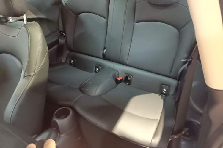 Used MINI 2021 1.5T COOPER Classic Edition Left Rear Seat