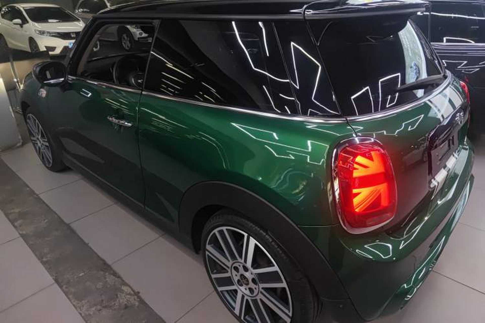 Used MINI 2021 2.0T COOPER S Artist Left Side