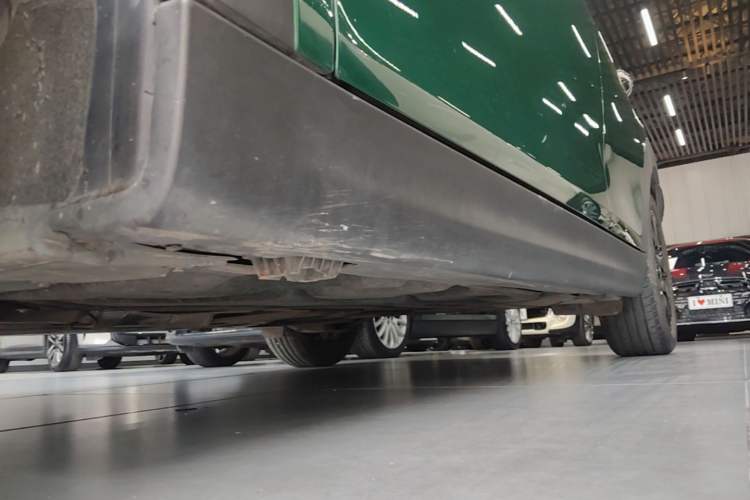 Used MINI 2021 1.5T COOPER Classic Edition Five-Door Version Left Side Sill