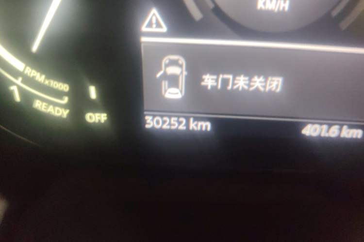 Used MINI 2021 1.5T COOPER Classic Edition Odometer Close Up