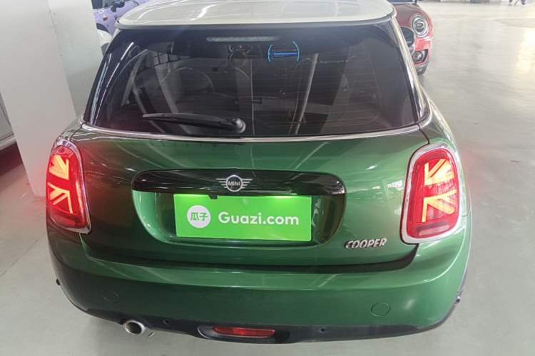 Used MINI 2021 1.5T COOPER Classic Edition Rear