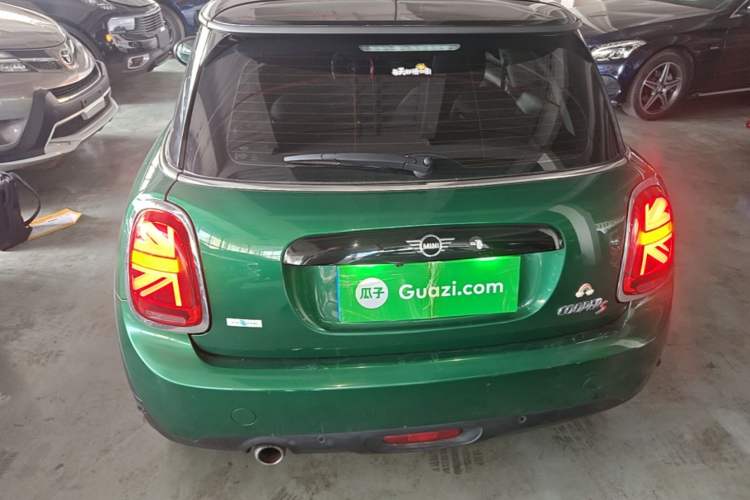 Used MINI 2021 1.5T COOPER Classic Edition Rear