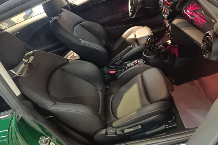 Used MINI 2021 1.5T COOPER Classic Edition Right Front Seat
