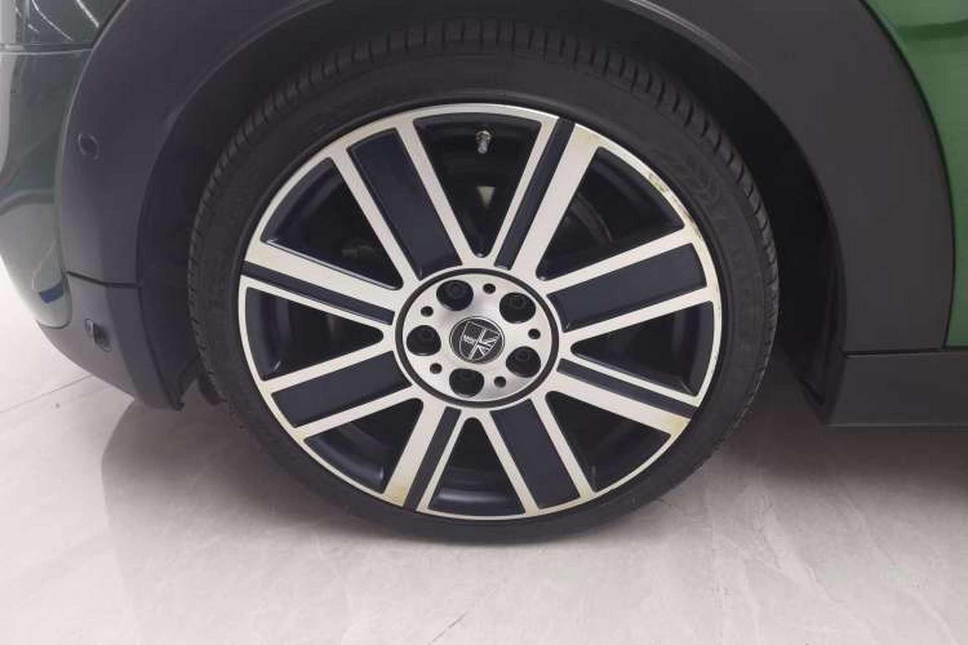 Used MINI 2021 2.0T COOPER S CABRIO Artist Right Front Wheel Hub