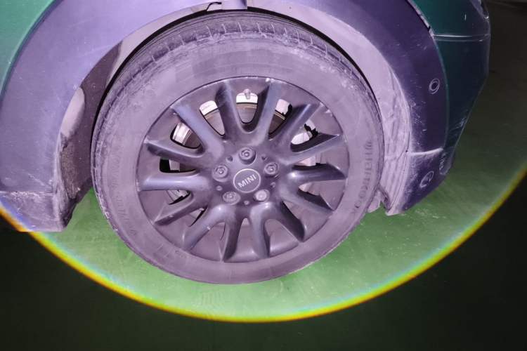 Used MINI 2021 1.5T COOPER Classic Edition Right Front Wheel Hub