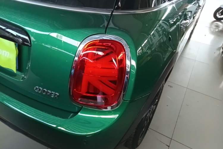 Used MINI 2021 1.5T COOPER Classic Edition Five-Door Version Right Rear Taillight