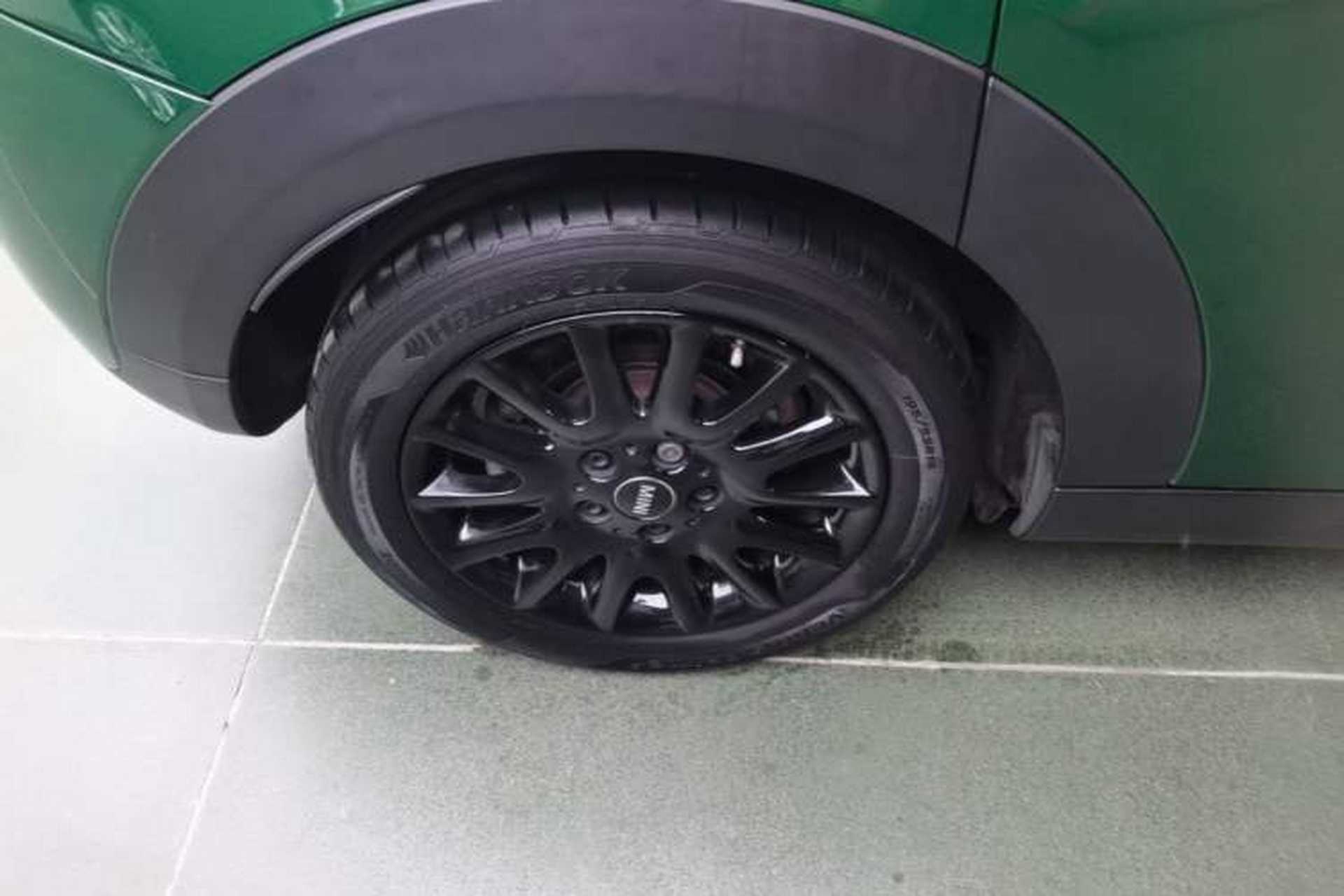 Used MINI 2021 1.5T COOPER Classic Edition Five-Door Version Right Rear Wheel Hub