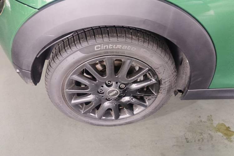 Used MINI 2021 1.5T COOPER Classic Edition Right Rear Wheel Hub
