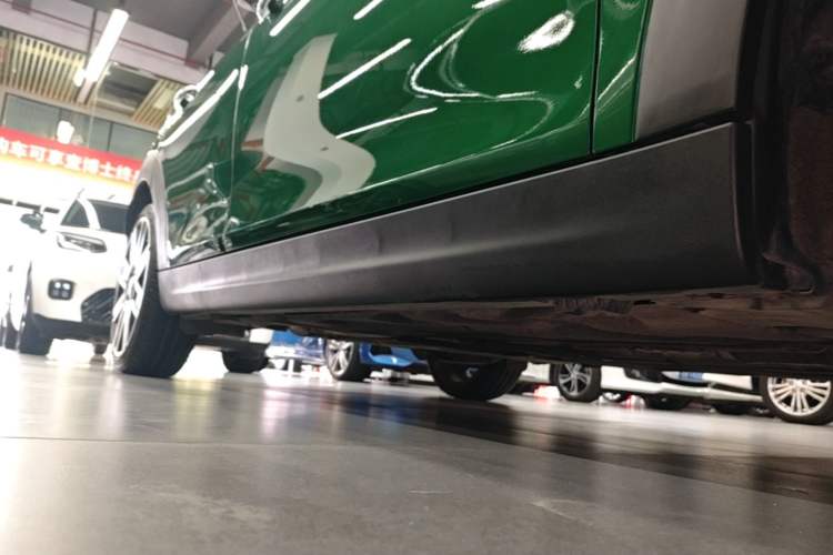 Used MINI 2021 2.0T COOPER S Artist Five-Door Edition Right Side Sill