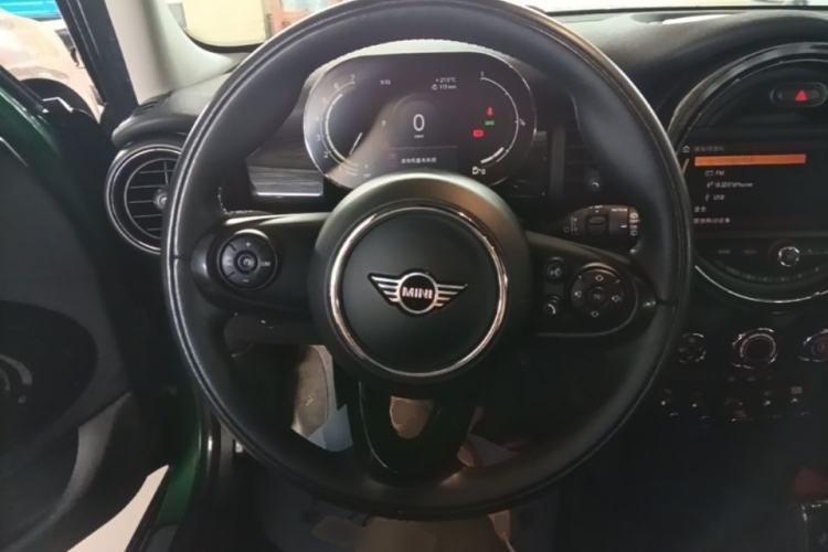Used MINI 2021 1.5T COOPER Classic Edition Five-Door Version Steering Wheel
