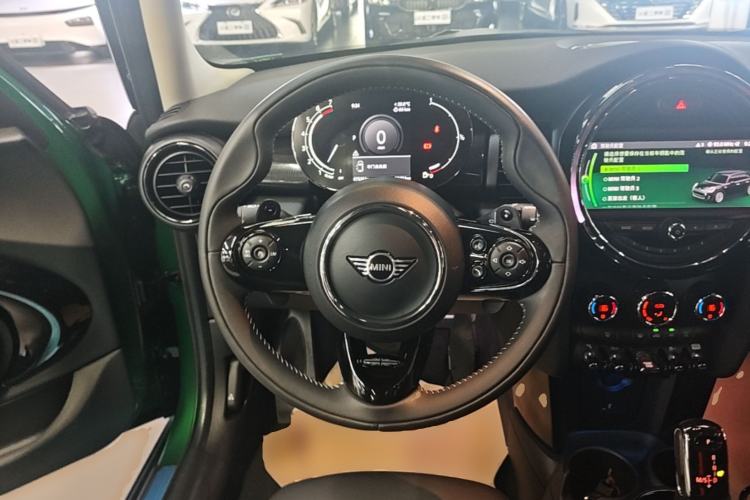 Used MINI 2021 2.0T COOPER S Artist Five-Door Edition Steering Wheel