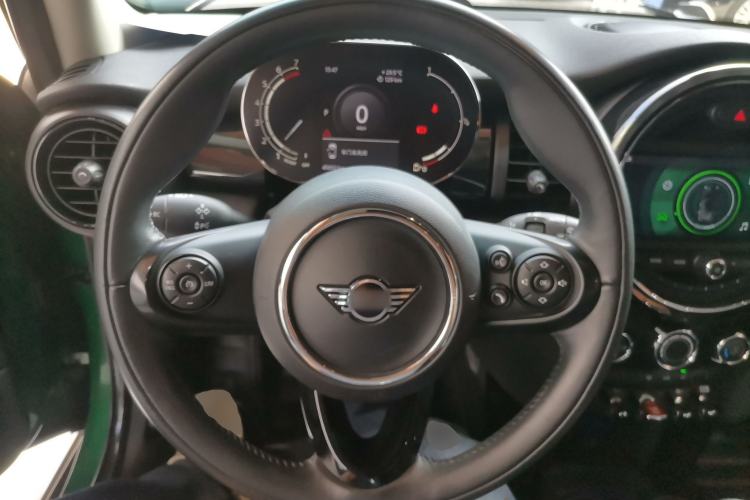 Used MINI 2021 1.5T COOPER Classic Edition Five-Door Version Steering Wheel