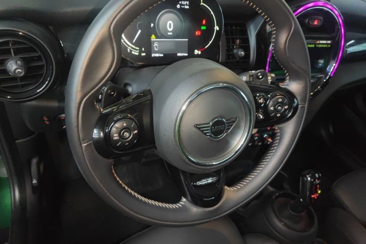 Used MINI 2021 2.0T COOPER S Artist Steering Wheel
