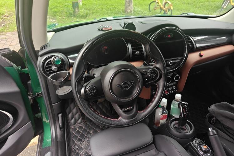 Used MINI 2021 2.0T COOPER S Classic Edition Steering Wheel