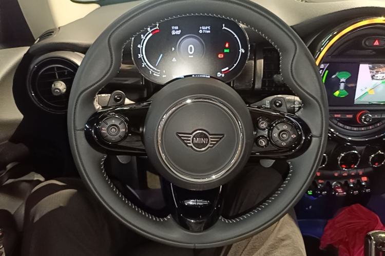Used MINI 2021 2.0T COOPER S Artist Steering Wheel