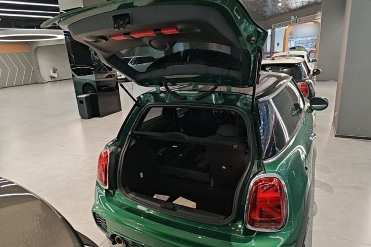 Used MINI 2021 1.5T COOPER Racing Driver Trunk