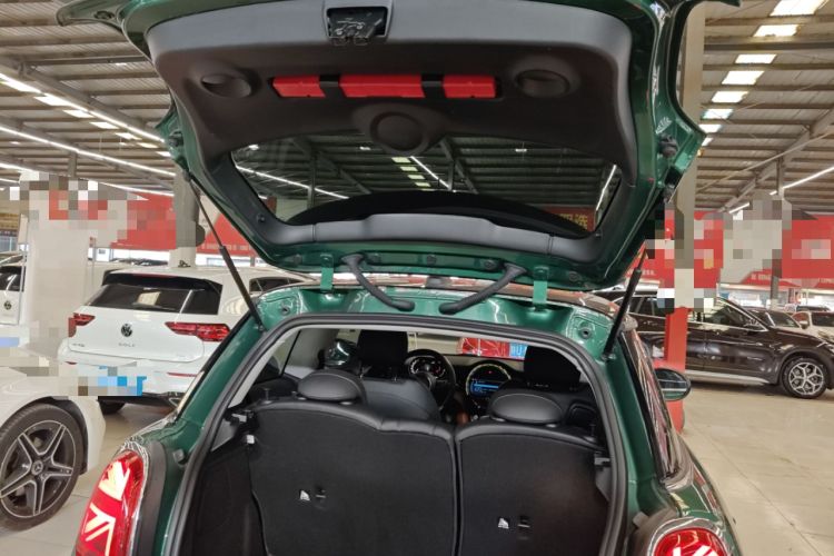 Used MINI 2021 1.5T COOPER Classic Edition Trunk
