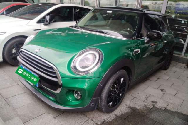 Used MINI 2021 1.5T COOPER Classic Edition