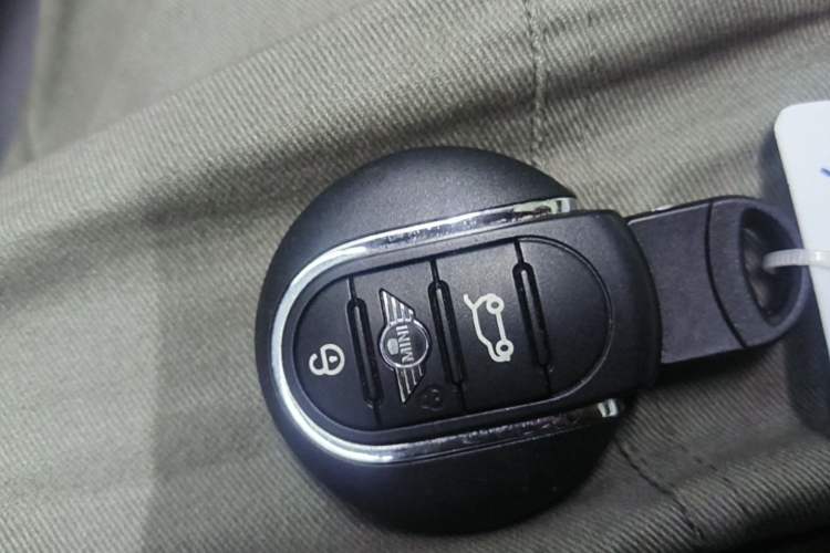 Used MINI 2021 1.5T COOPER Classic Edition Vehicle Key