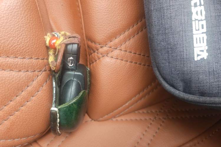 Used MINI 2021 1.5T COOPER CABRIO Artist Vehicle Key