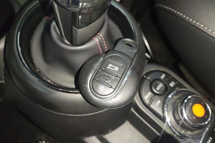 Used MINI 2021 2.0T COOPER S Classic Edition Vehicle Key