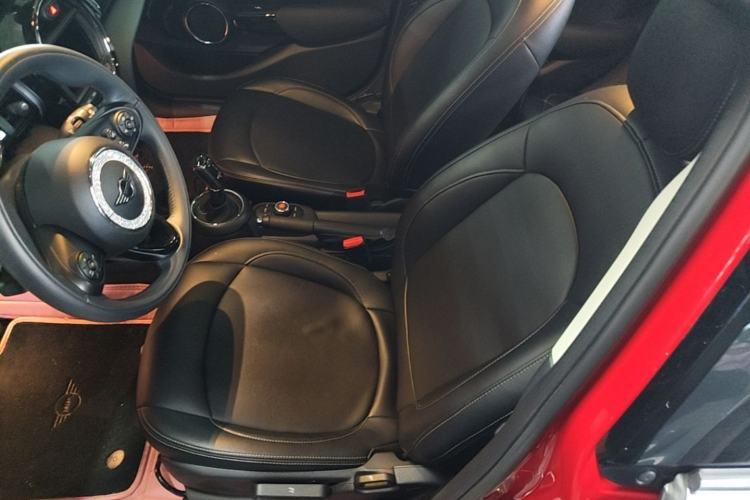 Used MINI 2021 1.5T ONE PLUS Five-Door Edition Left Front Seat