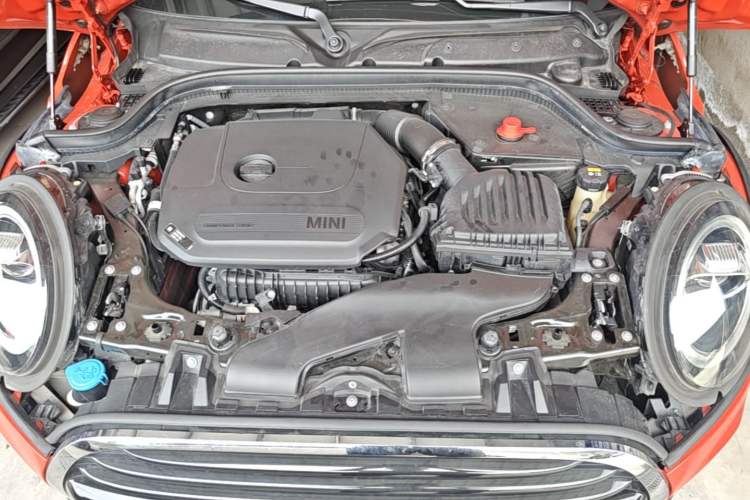 Used MINI 2021 1.5T COOPER Artist Engine Bay
