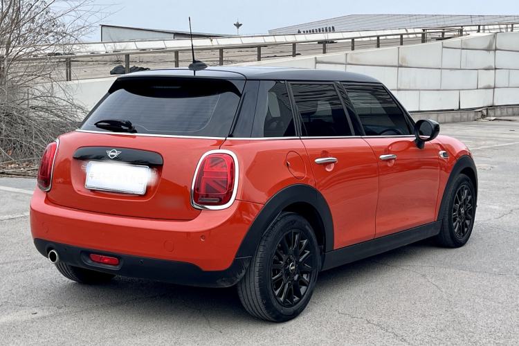 Used MINI 2021 1.5T COOPER Classic Edition Five-Door Version Exterior 3