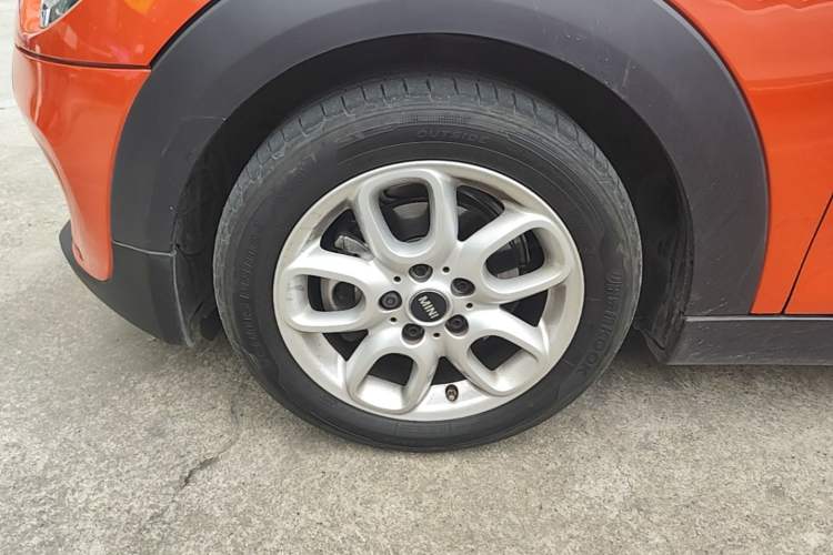Used MINI 2021 1.5T ONE Five-Door Version Exterior 4