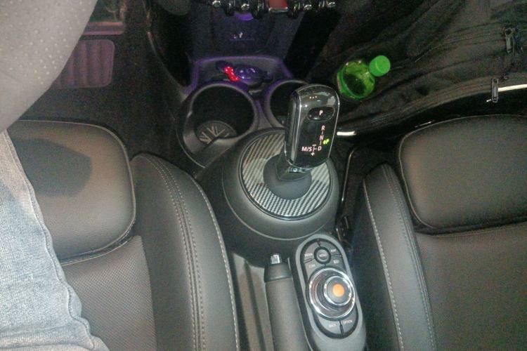 Used MINI 2021 1.5T COOPER Classic Edition Gear Lever