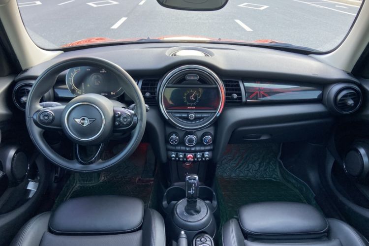 Used MINI 2021 1.5T COOPER Classic Edition Five-Door Version Interior 1