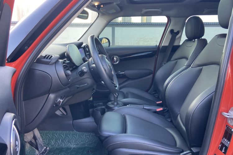 Used MINI 2021 1.5T COOPER Classic Edition Five-Door Version Interior 5