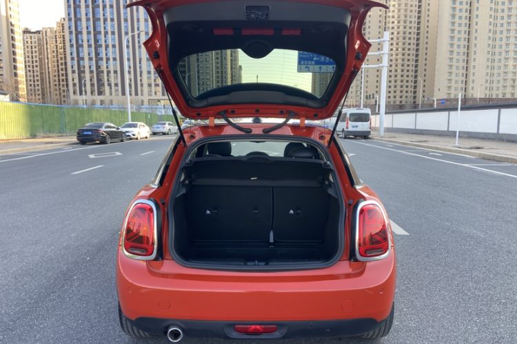 Used MINI 2021 1.5T COOPER Classic Edition Five-Door Version Interior 8