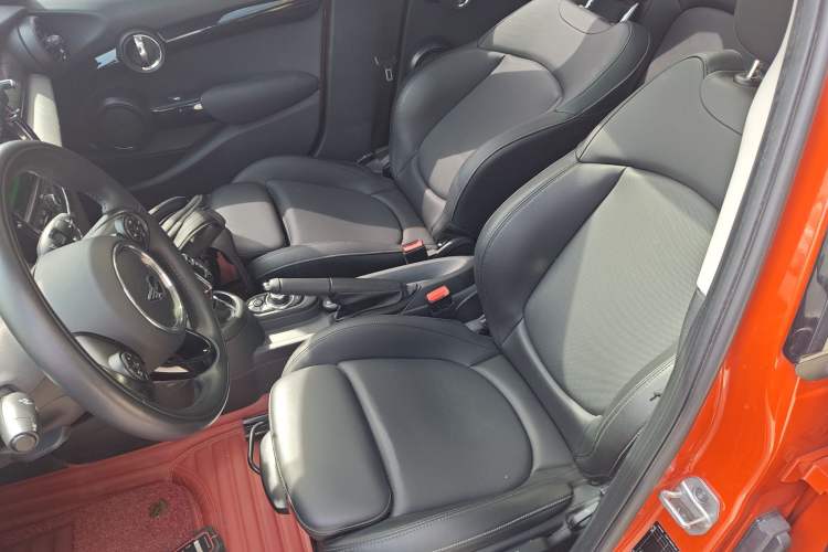 Used MINI 2021 1.5T COOPER Classic Edition Five-Door Version Left Front Seat