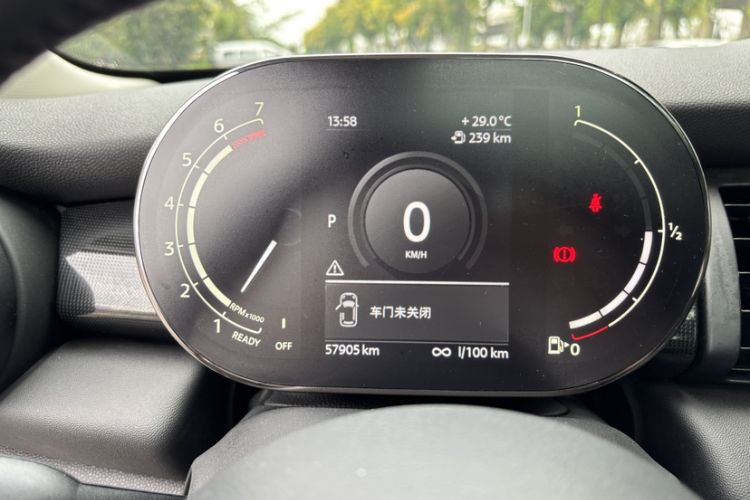 Used MINI 2021 1.5T COOPER Classic Edition Odometer Close Up