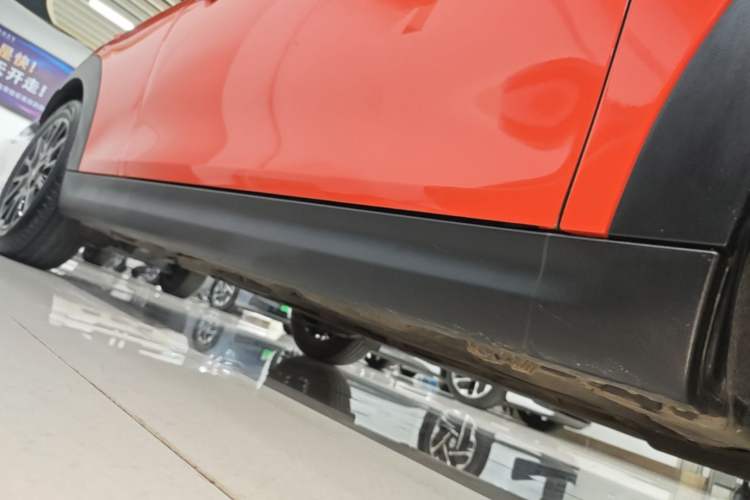 Used MINI 2021 1.5T ONE PLUS Right Side Sill
