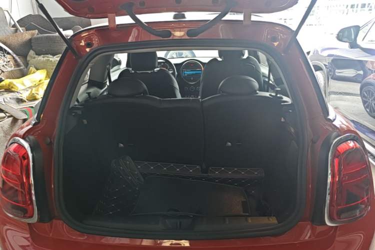 Used MINI 2021 1.5T COOPER Artist Trunk