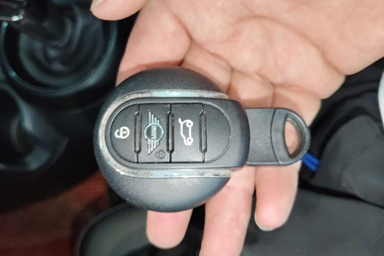 Used MINI 2021 1.5T COOPER Classic Edition Vehicle Key