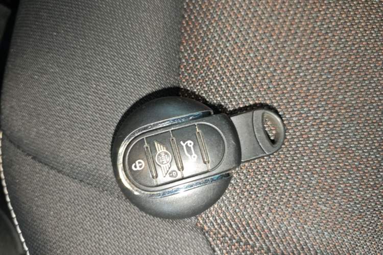 Used MINI 2021 1.5T ONE PLUS Vehicle Key