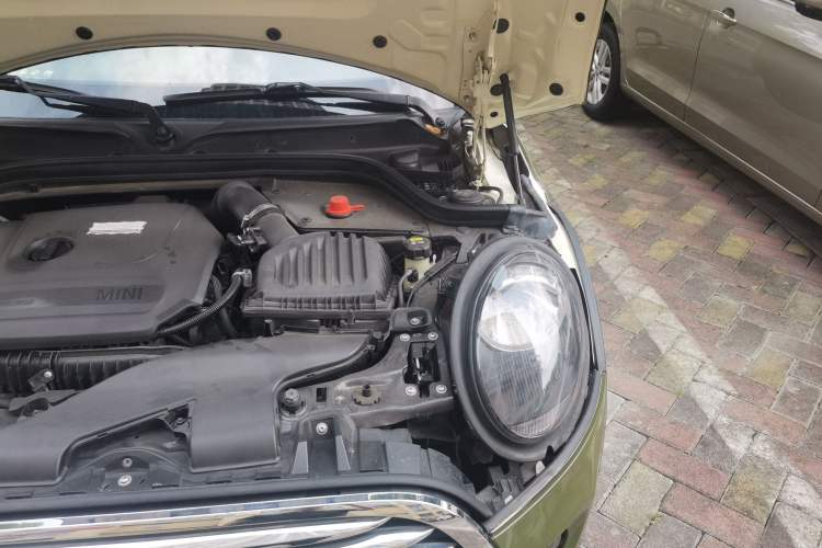 Used MINI 2021 1.5T ONE Five-Door Version Engine Bay Left