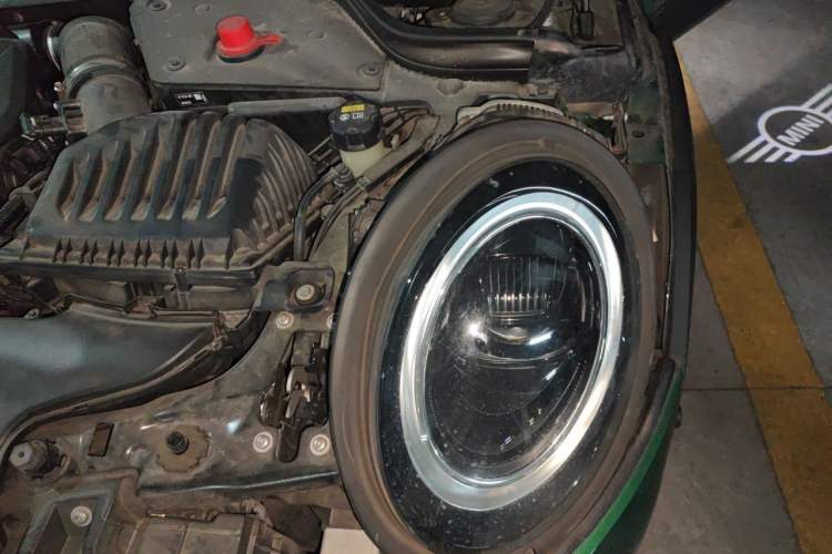 Used MINI 2021 1.5T COOPER Artist Engine Bay Left