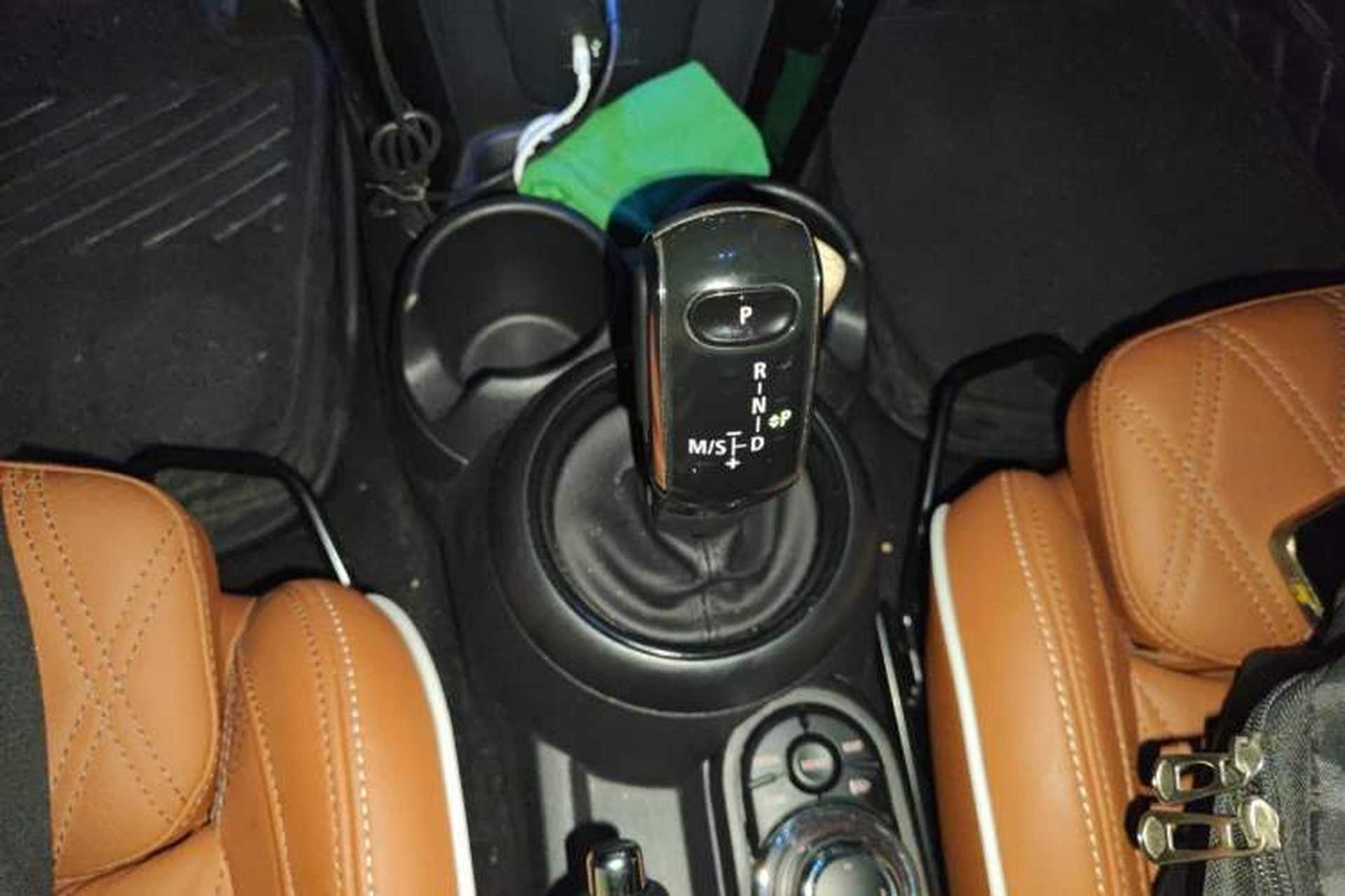 Used MINI 2021 1.5T COOPER Artist Gear Lever